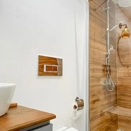 Riserva Boutique Hotel *